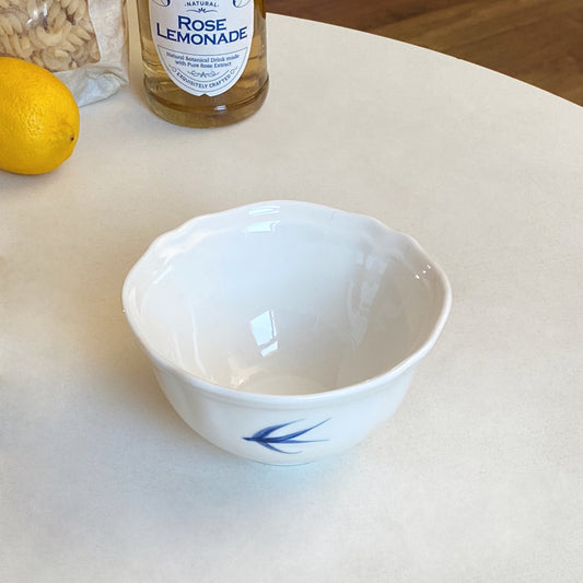 Ceramic Rice Bowl with Swallow Design, 4.5 Inch