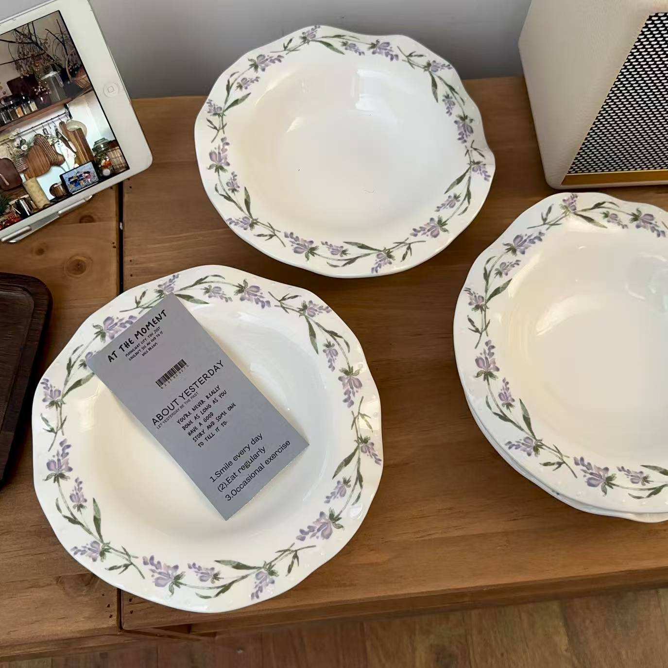 Ceramic Scalloped Dinner Plate 18.5 cm
