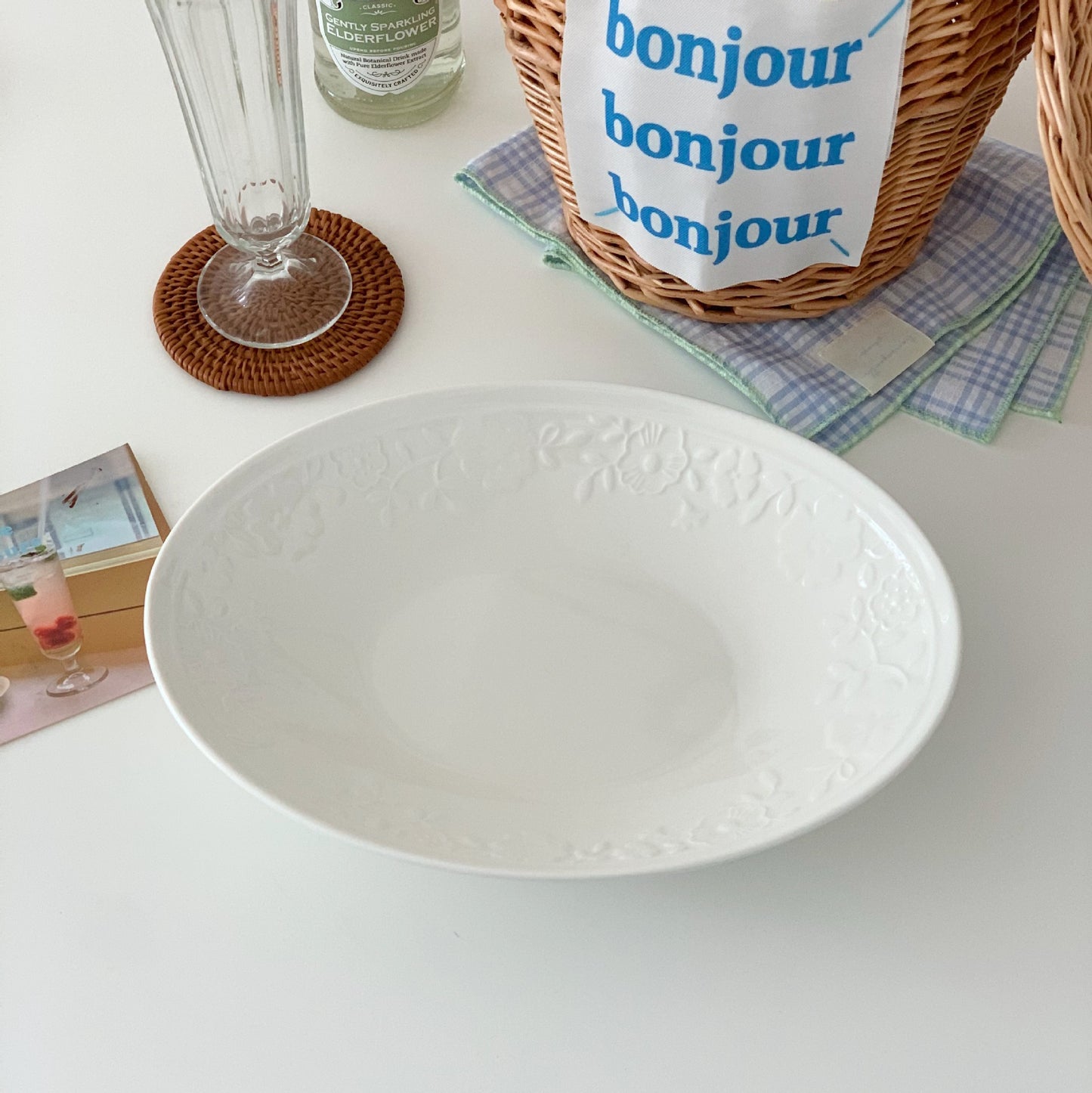 Embossed Ceramic Dinner Plate, 18.5 cm